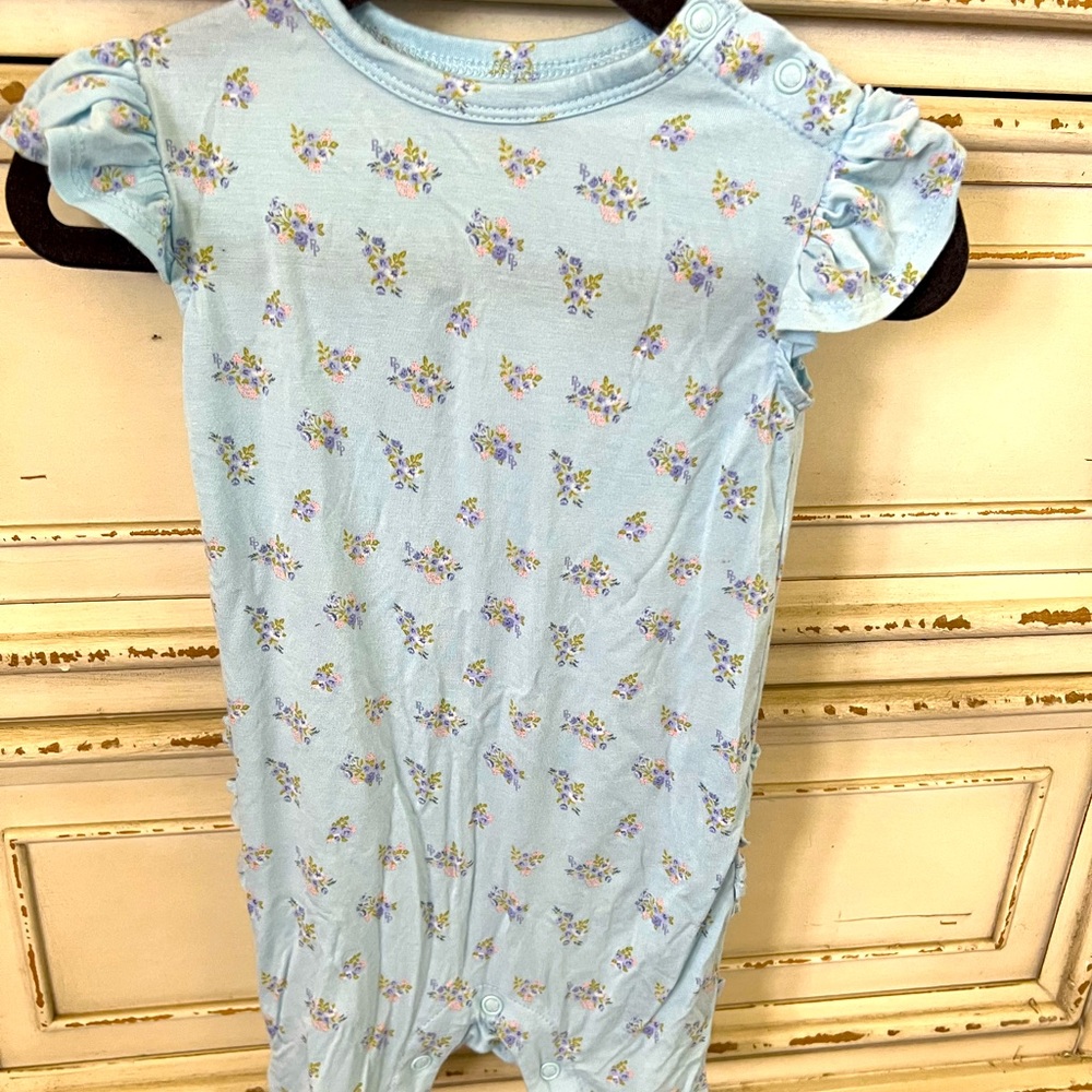 Posh peanut romper 6-12 months